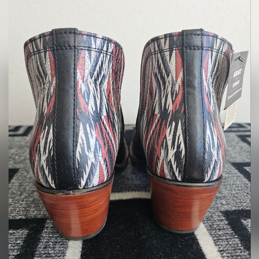 Ariat Dixon Chimayo Ankle Boots - Picture 4 of 9
